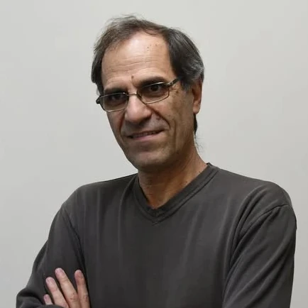 משה מנשאוף